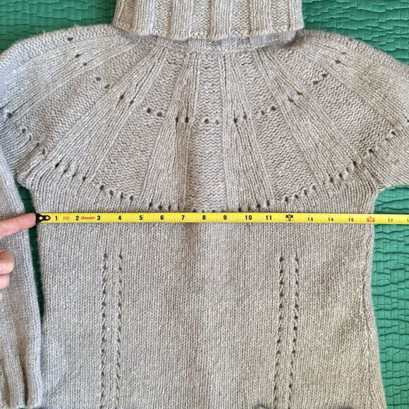 Sundance Turtleneck Sweater Long MEDIUM Merino Wool Grey Mixed Media Cozy & Soft - Picture 6 of 16